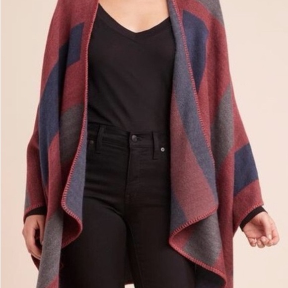 BB Dakota Geometric Blanket Shawl - Picture 1 of 5